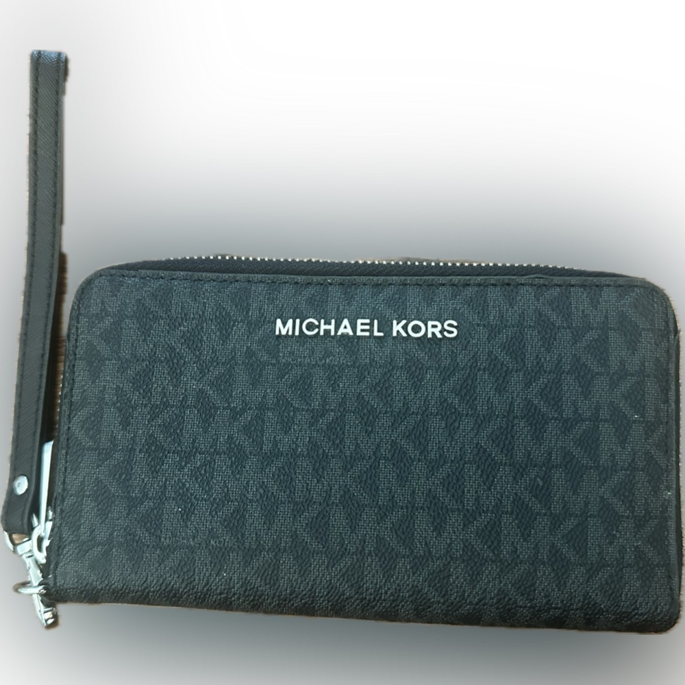 Michael Kors MK Jet Set Travel Double Zip Phone Wristlet Wallet